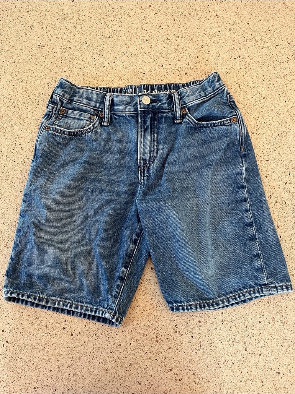 Gap Kids 90s Loose Jean shorts - size 14